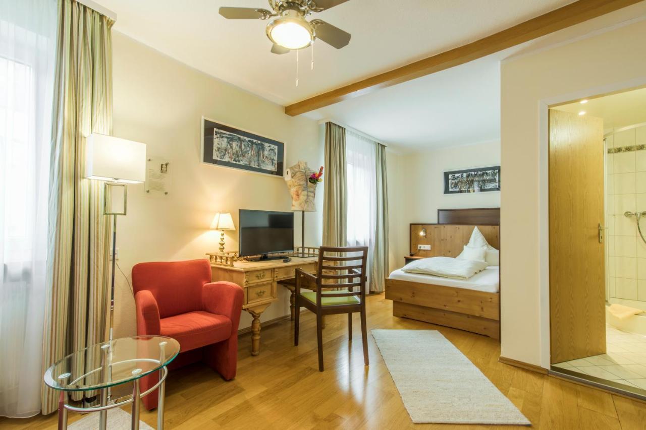 אמברג Hotel Brunner מראה חיצוני תמונה